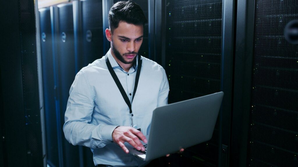 Quelle est la meilleure formation pour devenir ingénieur cybersécurité ?